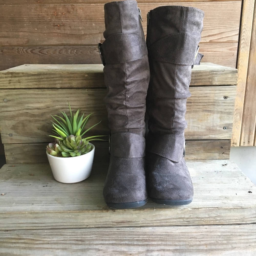 • Journee• knee high, zippered flat boots